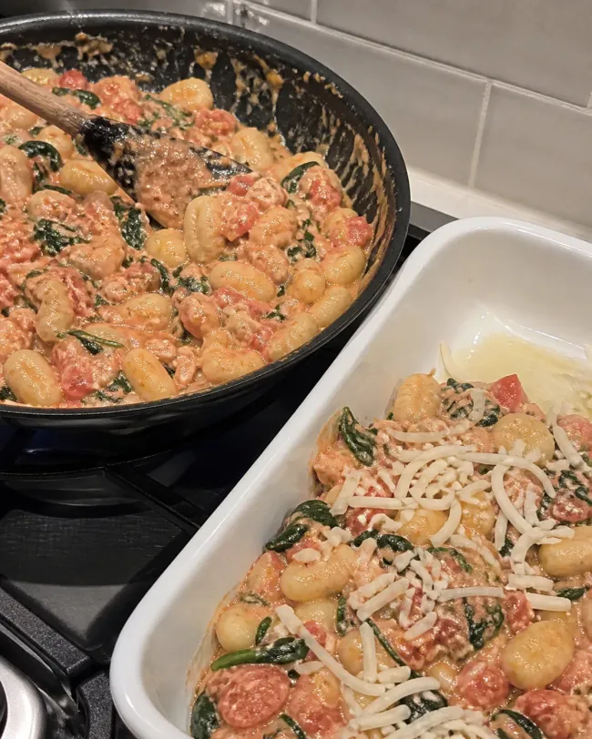 Combine the Gnocchi, Sauce, and Spinach